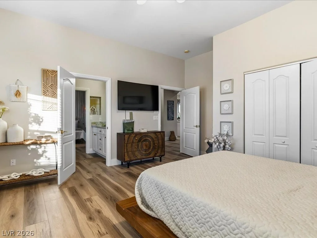 10251 Agate, Las Vegas, NV 89161