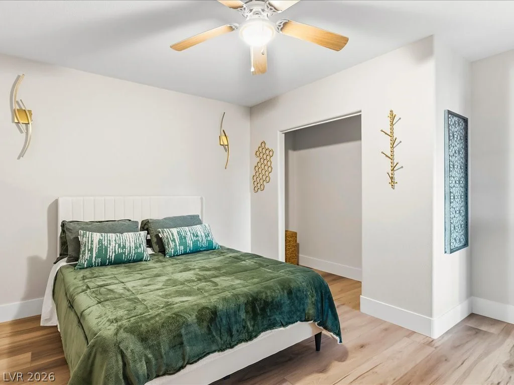 10251 Agate, Las Vegas, NV 89161
