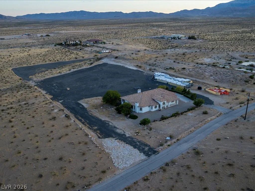 10251 Agate, Las Vegas, NV 89161
