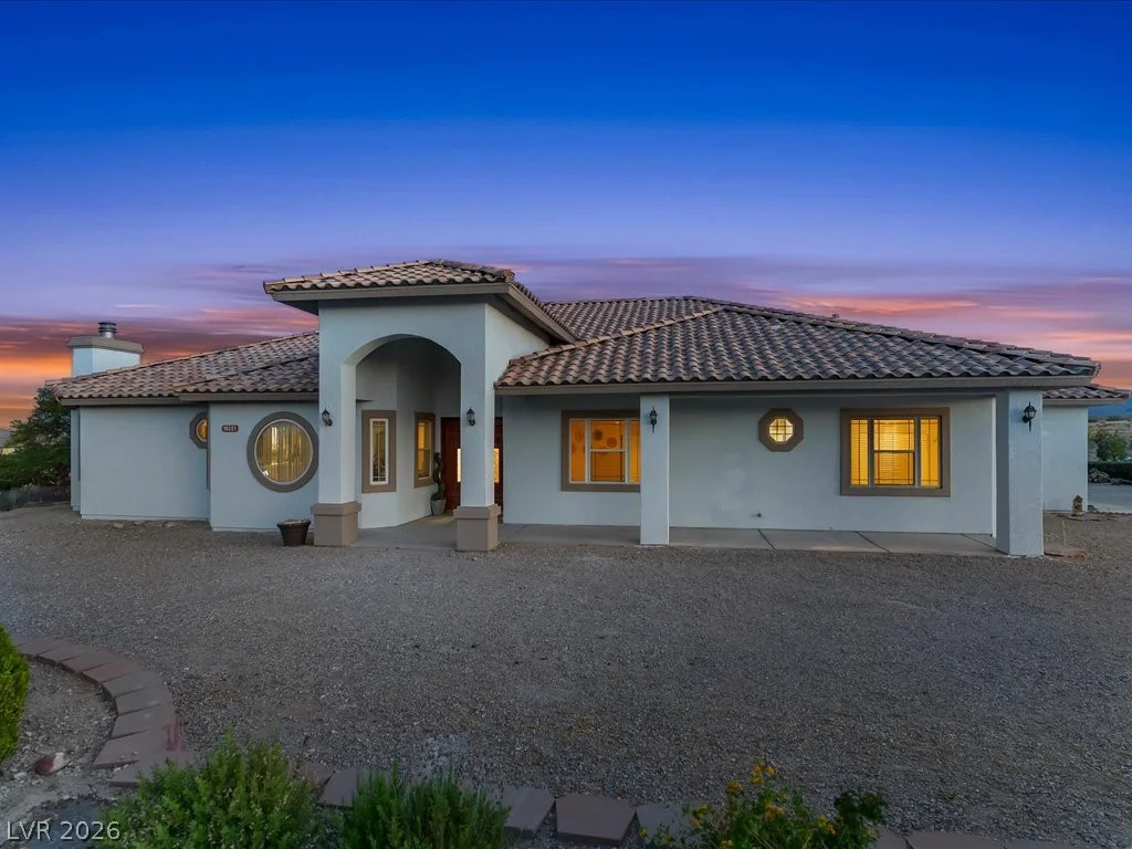 10251 Agate, Las Vegas, NV 89161