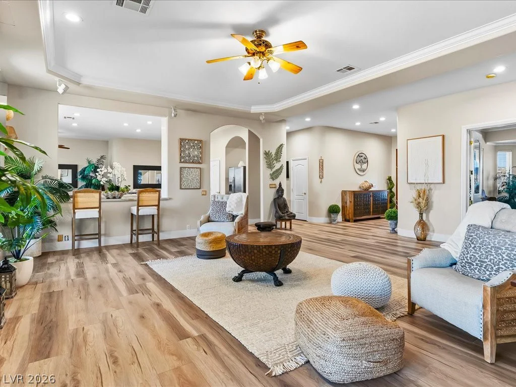 10251 Agate, Las Vegas, NV 89161