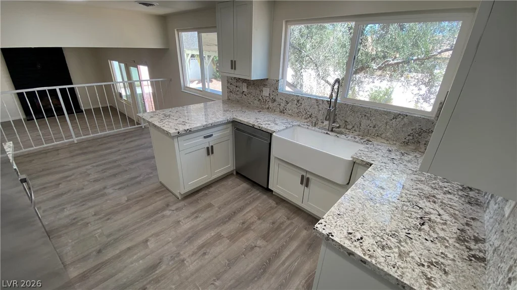 1974 Hacienda, Las Vegas, NV 89119