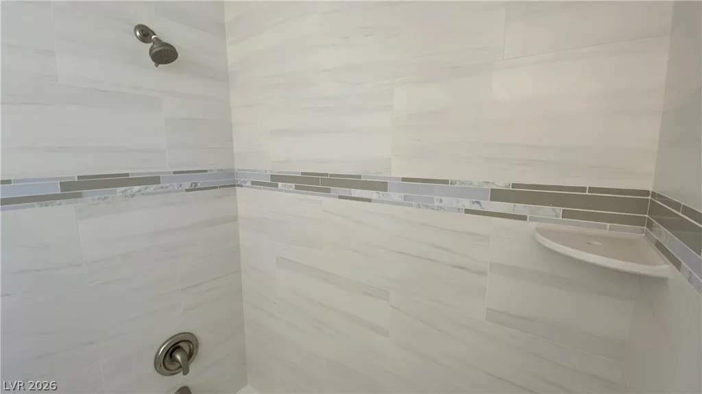 1974 Hacienda, Las Vegas, NV 89119