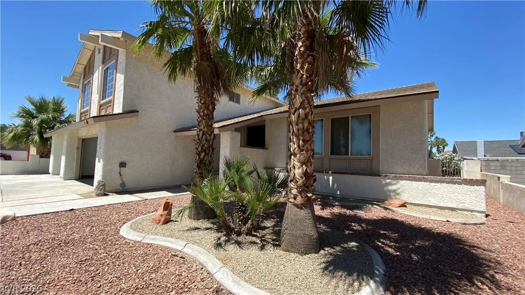 1974 Hacienda, Las Vegas, NV 89119
