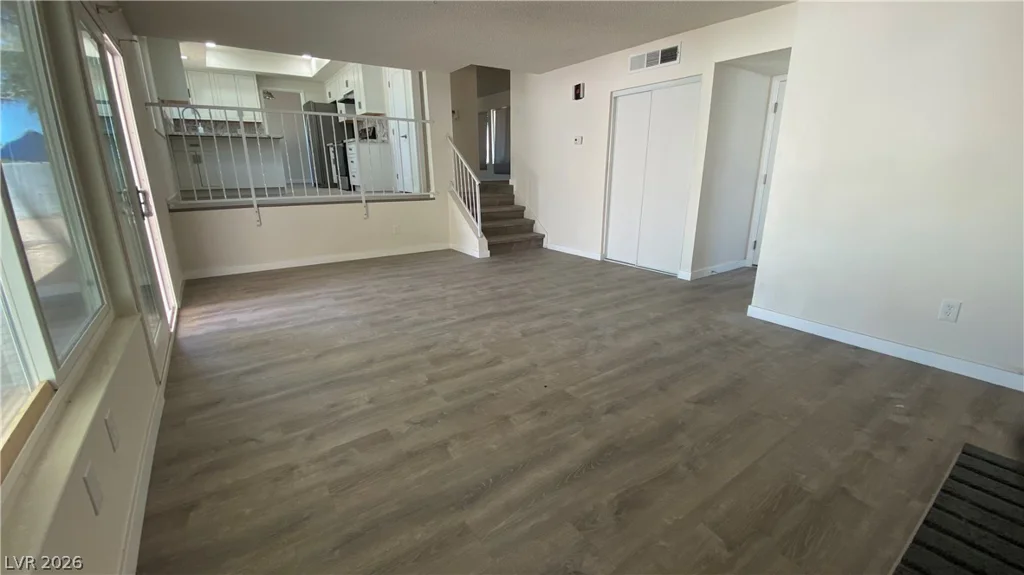 1974 Hacienda, Las Vegas, NV 89119