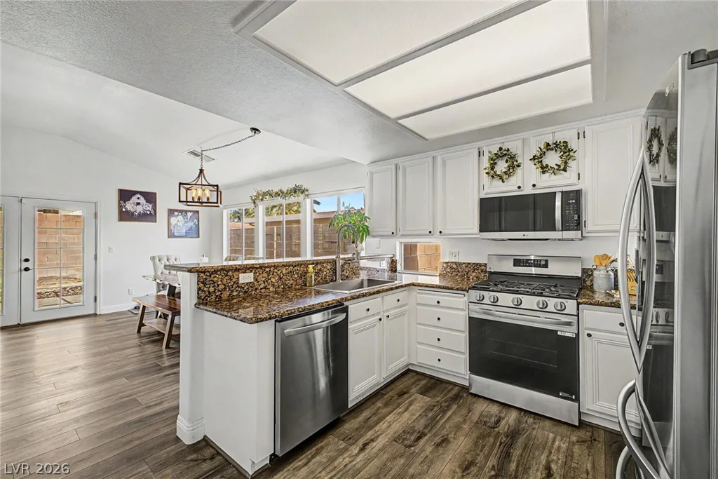 5112 Camino Del Rancho, Las Vegas, NV 89130