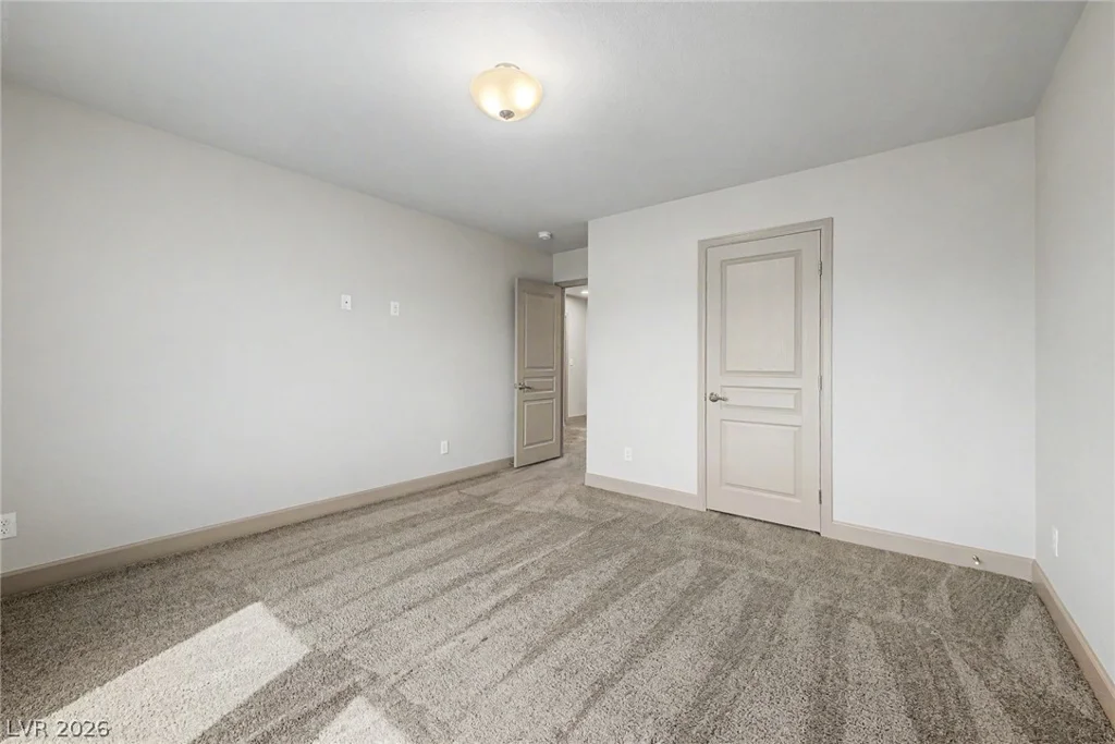 8106 Shale Canyon, Las Vegas, NV 89139