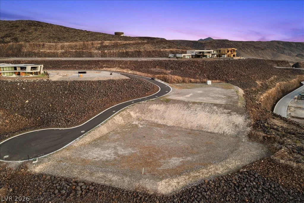576 Magma Peak, Henderson, NV 89012