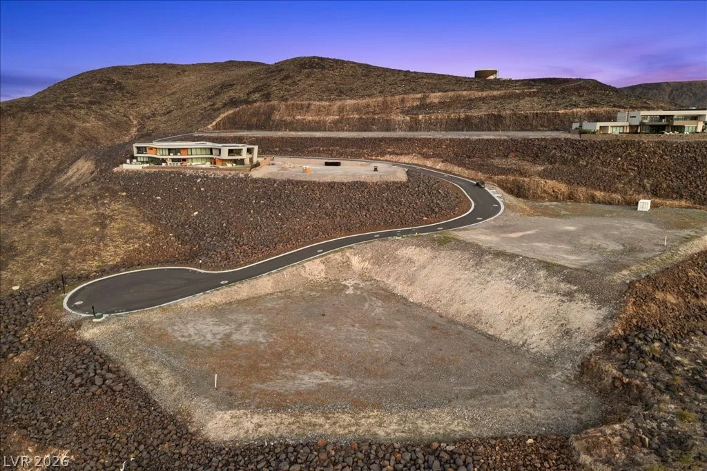 576 Magma Peak, Henderson, NV 89012