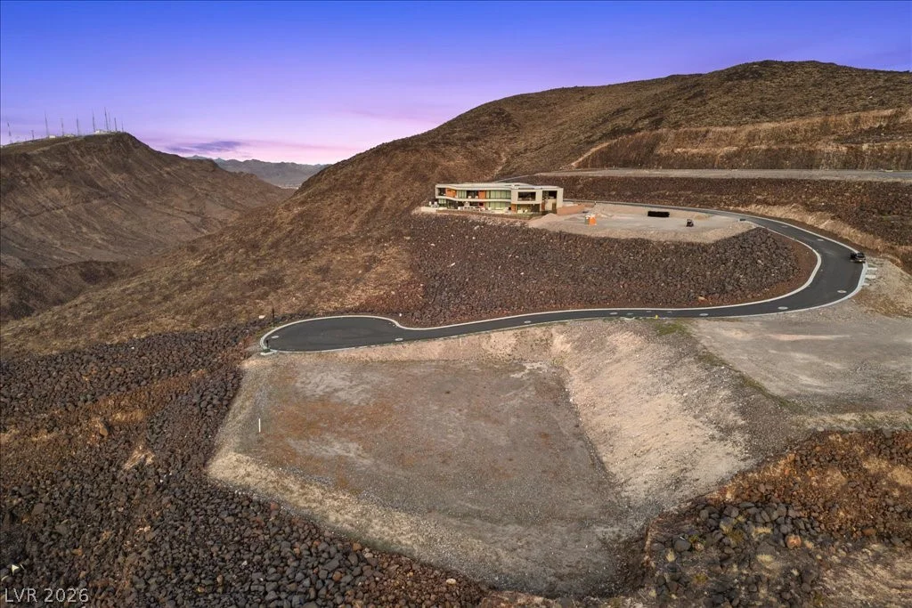 576 Magma Peak, Henderson, NV 89012