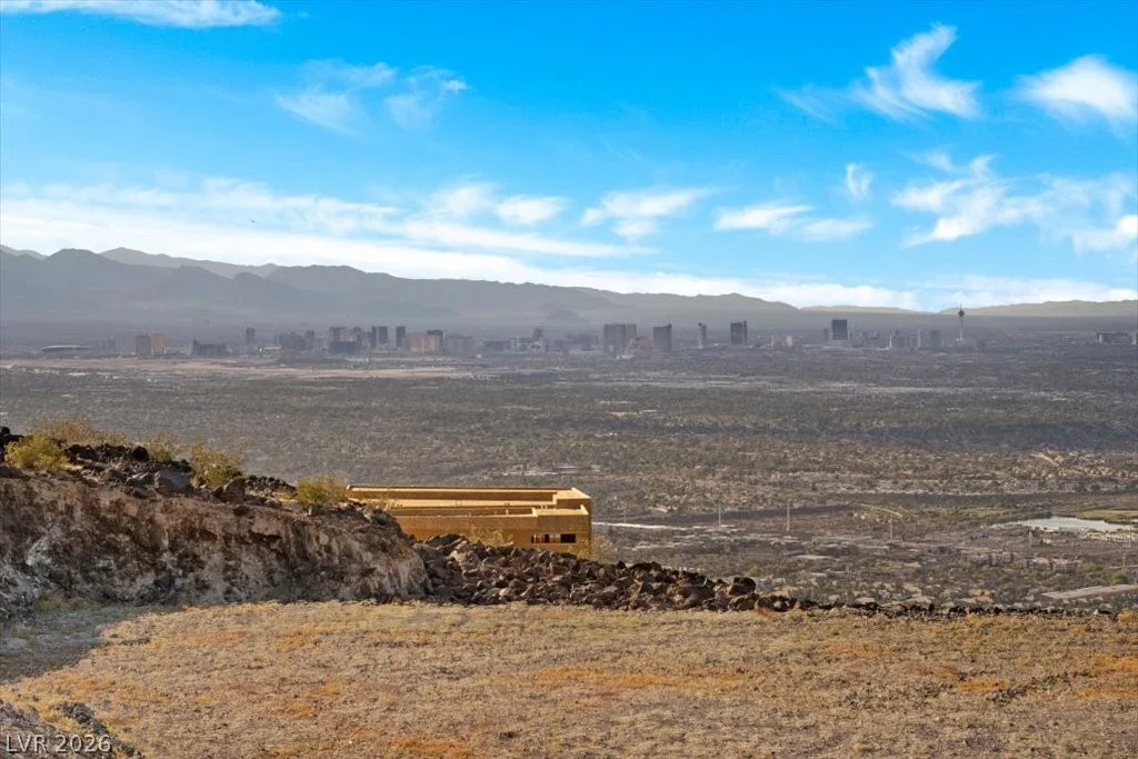 576 Magma Peak, Henderson, NV 89012