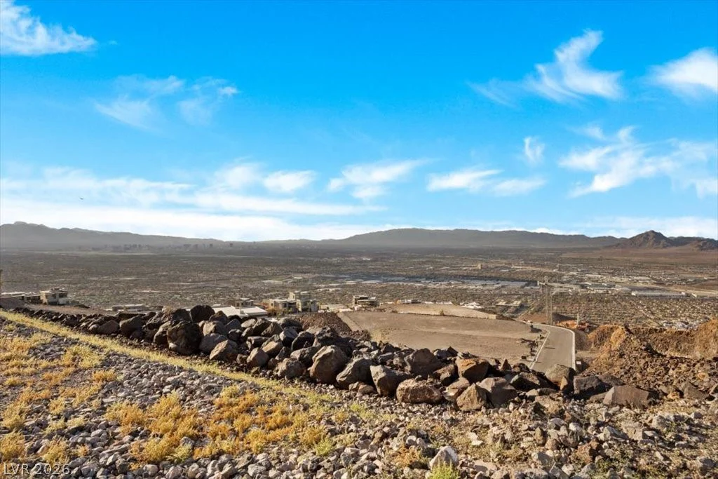 576 Magma Peak, Henderson, NV 89012