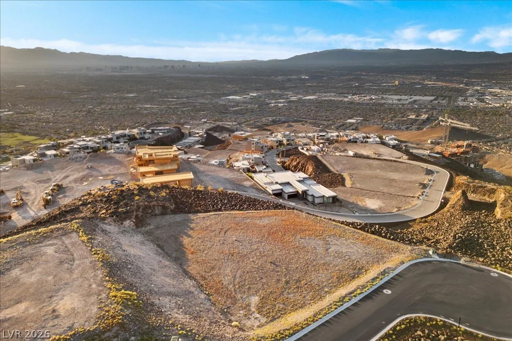 576 Magma Peak, Henderson, NV 89012