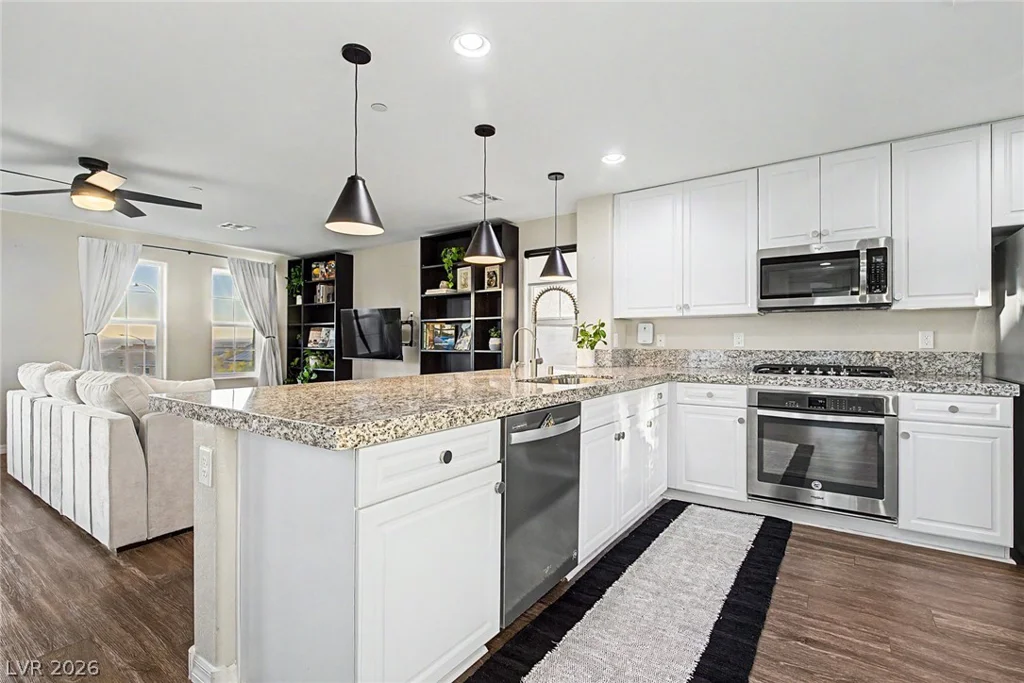 374 Gracious, Henderson, NV 89011