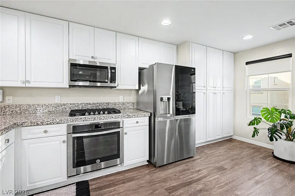 374 Gracious, Henderson, NV 89011