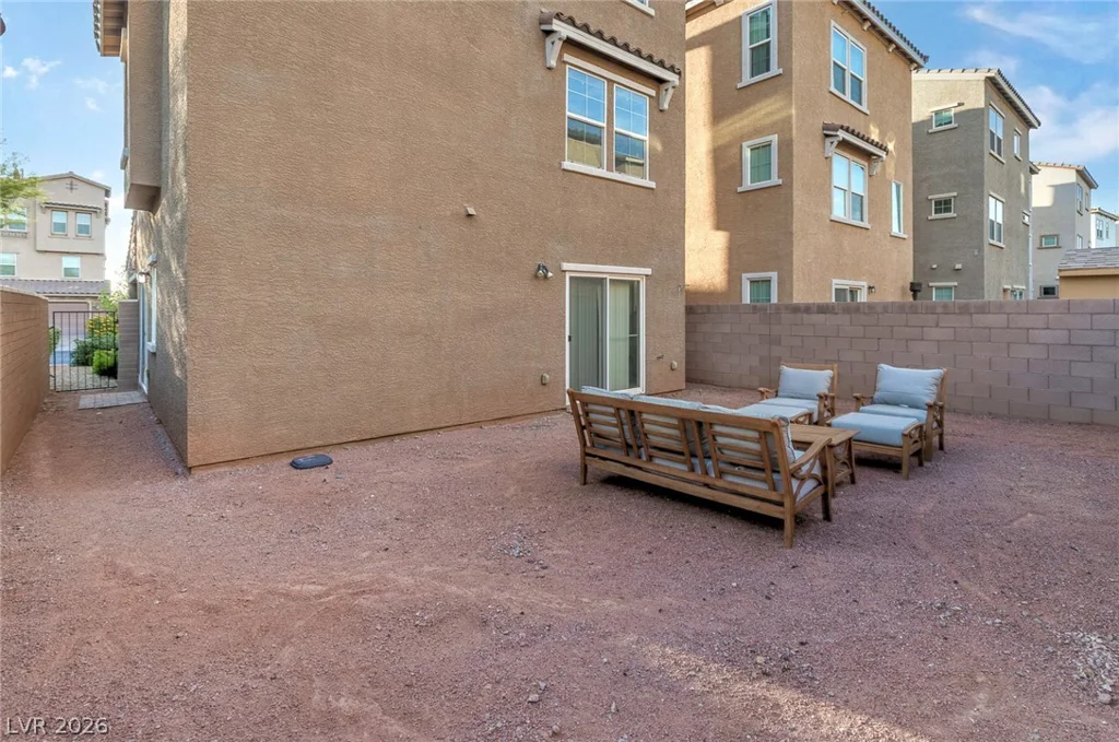374 Gracious, Henderson, NV 89011