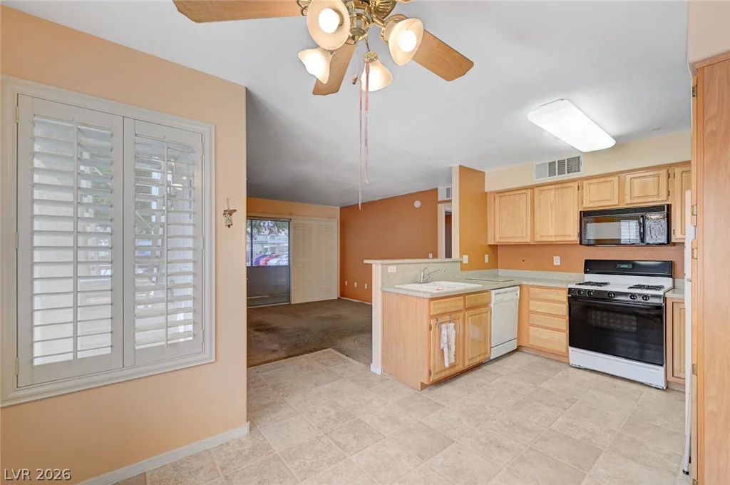 5710 Tropicana, Las Vegas, NV 89122
