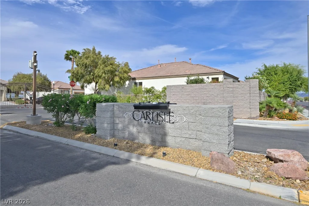 6288 Shamrock Lake, Las Vegas, NV 89141