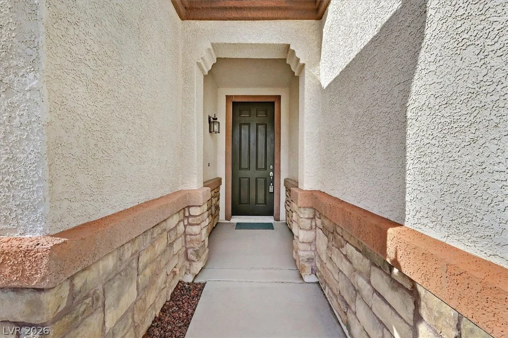 6288 Shamrock Lake, Las Vegas, NV 89141