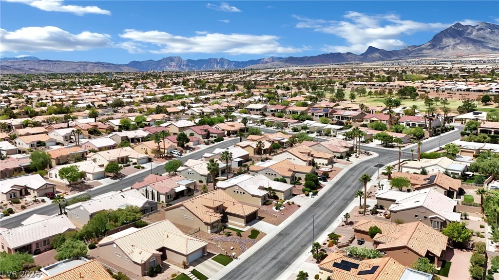 10413 Willamette, Las Vegas, NV 89134