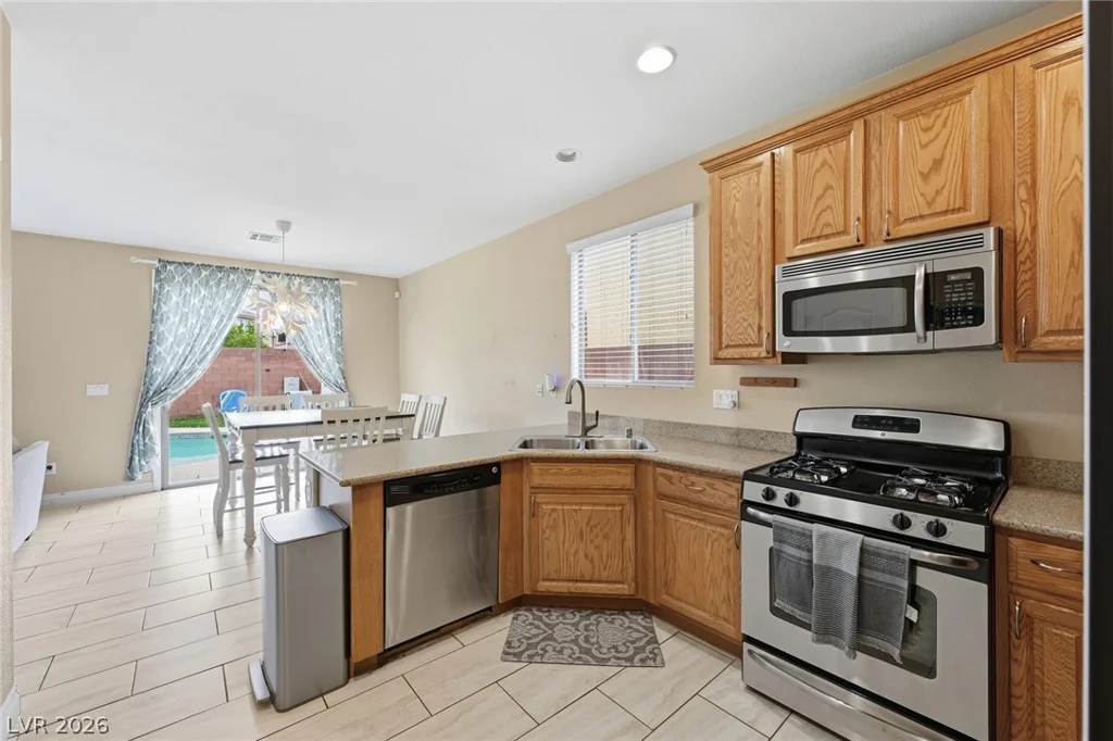 1053 Valley Light, Henderson, NV 89011