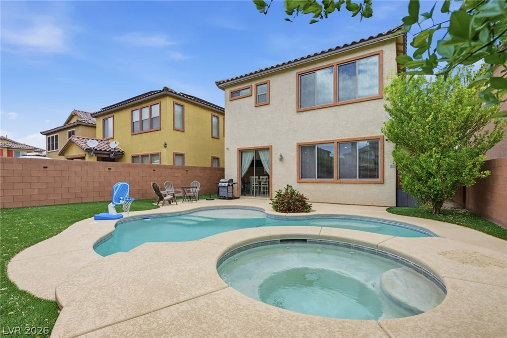 1053 Valley Light, Henderson, NV 89011