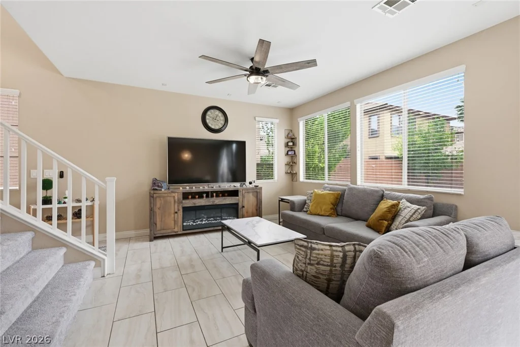 1053 Valley Light, Henderson, NV 89011