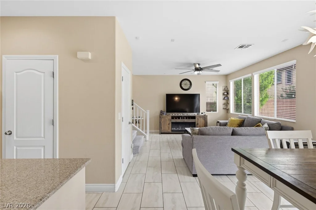 1053 Valley Light, Henderson, NV 89011