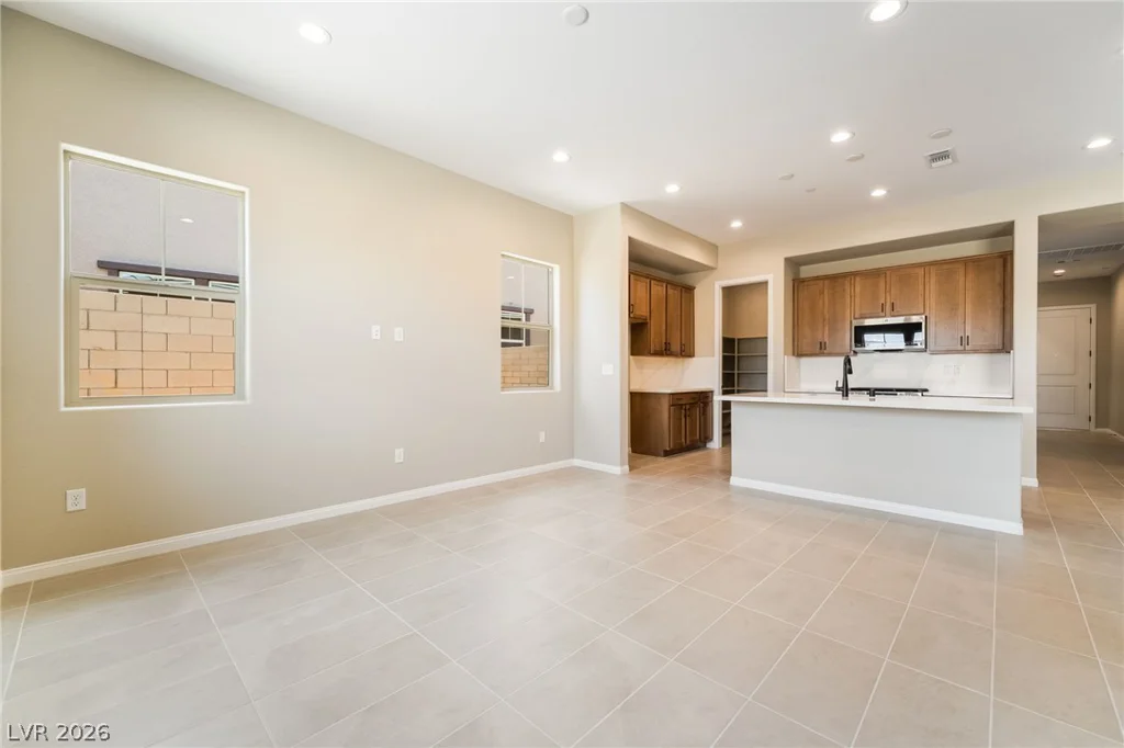654 Ambridge, Henderson, NV 89011