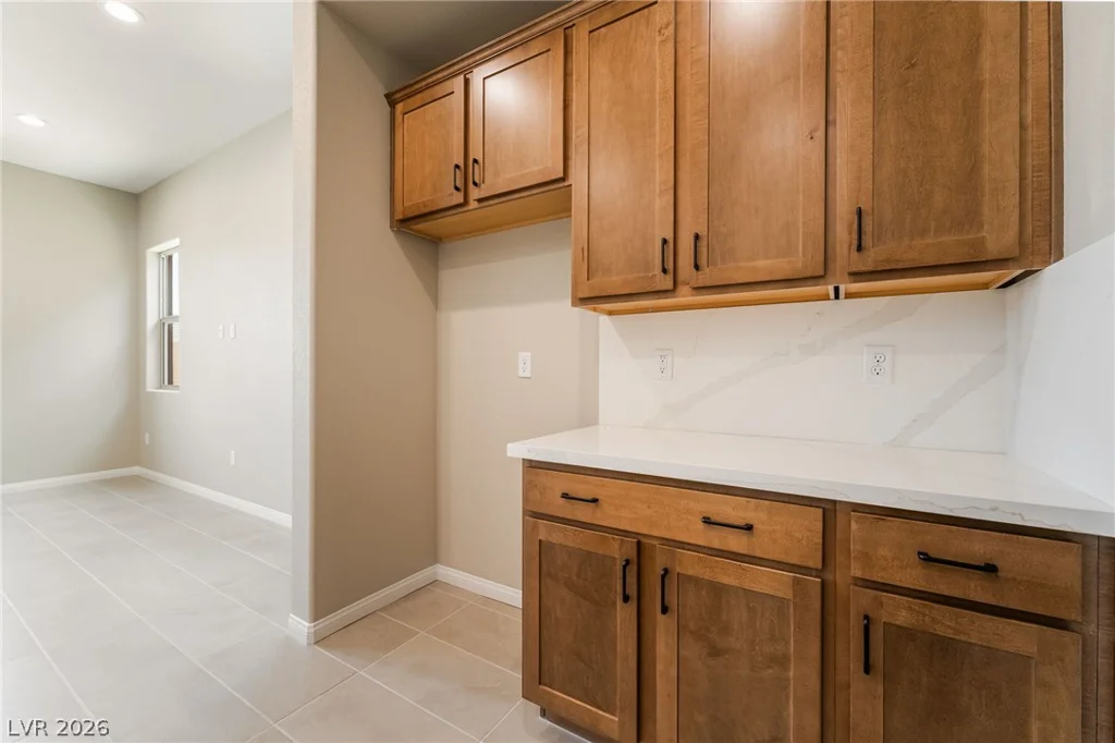 654 Ambridge, Henderson, NV 89011