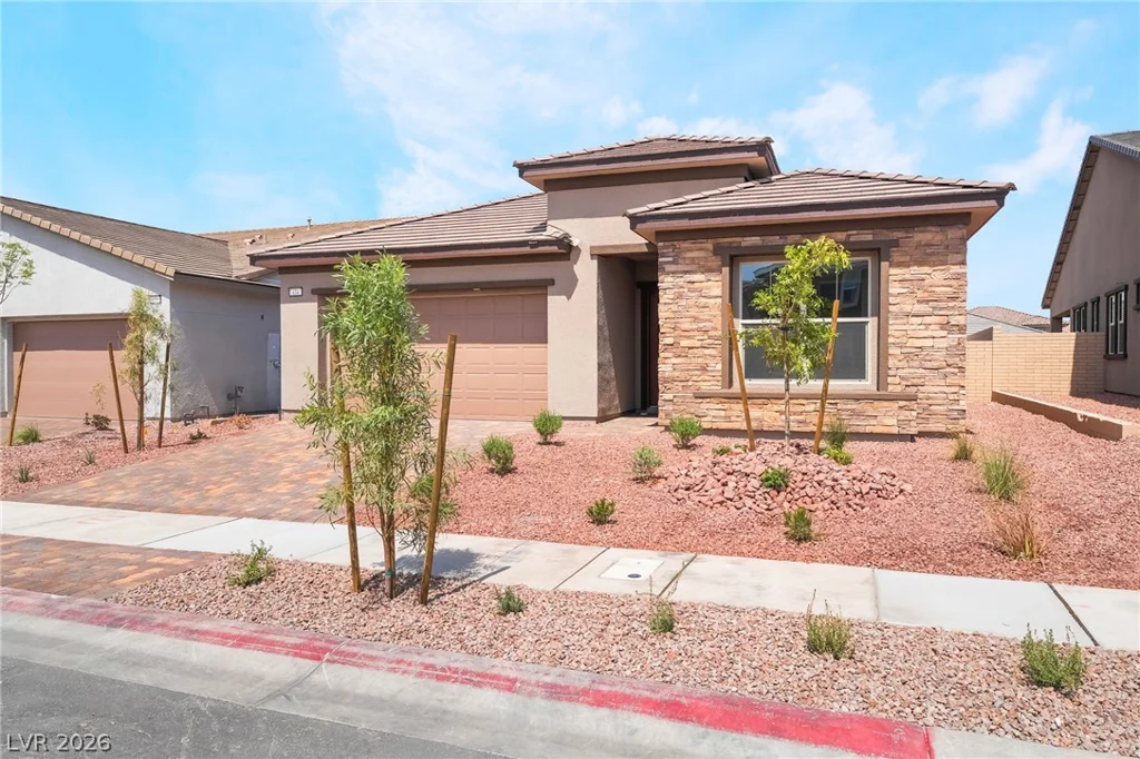 654 Ambridge, Henderson, NV 89011