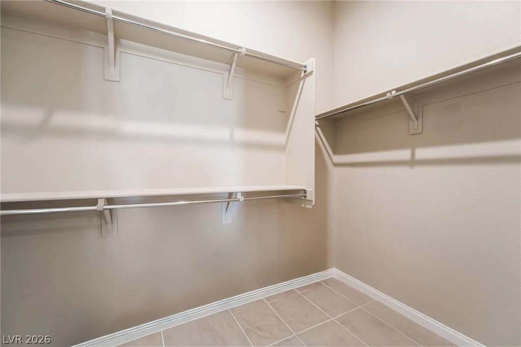 654 Ambridge, Henderson, NV 89011