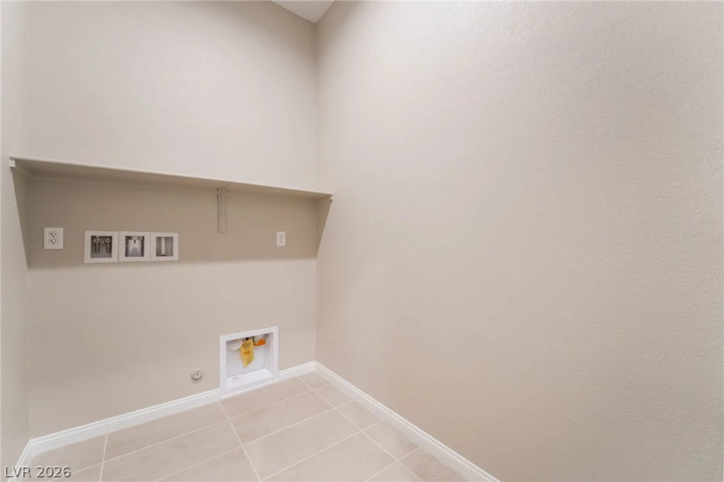 654 Ambridge, Henderson, NV 89011