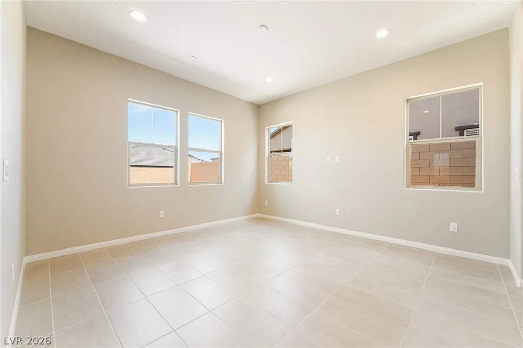 654 Ambridge, Henderson, NV 89011