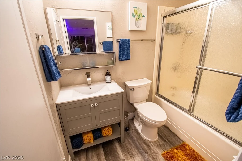 4957 Wilbur, Las Vegas, NV 89119