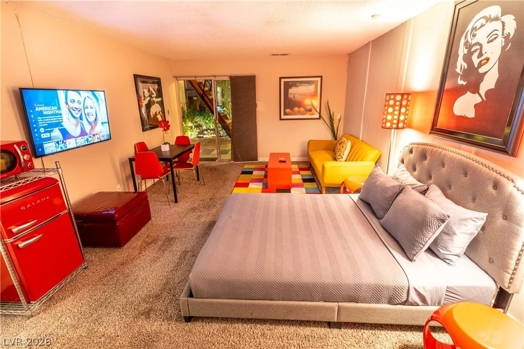 4957 Wilbur, Las Vegas, NV 89119