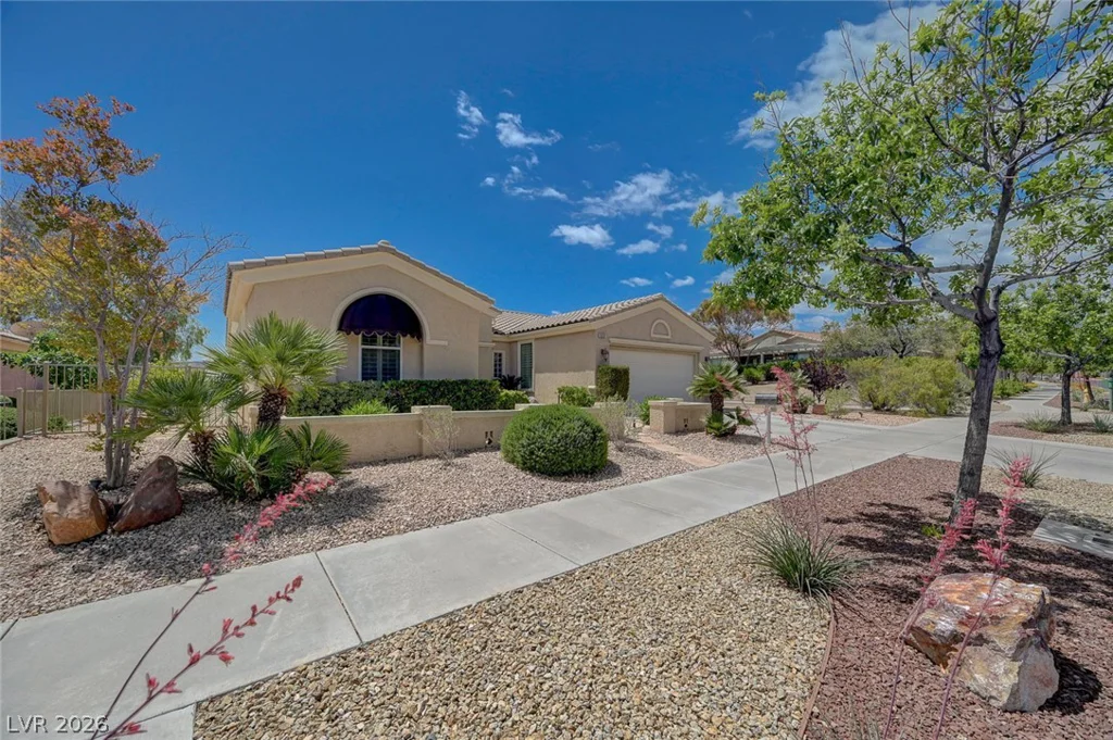 5222 Fiore Bella, Las Vegas, NV 89135