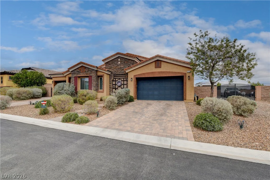 9136 Granite Knoll Ct, Las Vegas, NV 89129