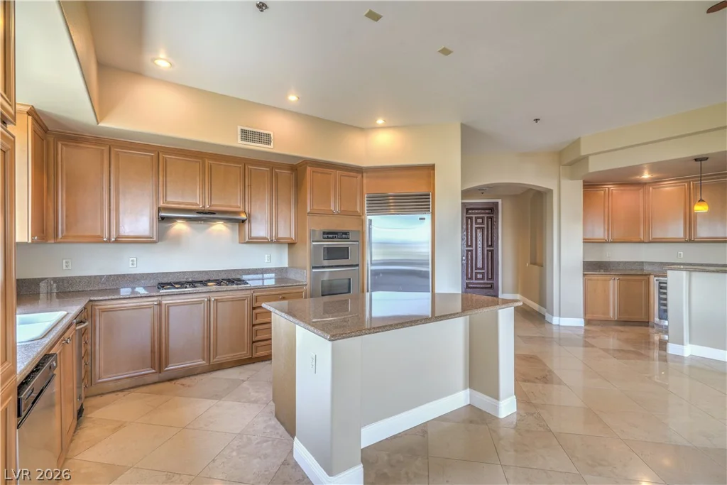 15 Via Mantova, Henderson, NV 89011