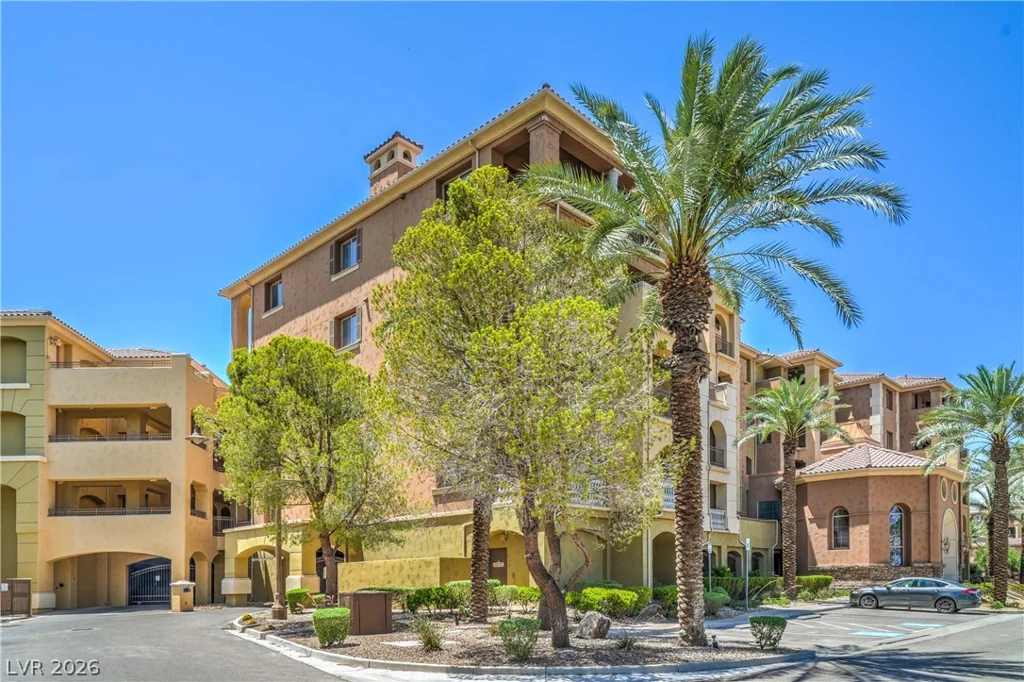 15 Via Mantova, Henderson, NV 89011