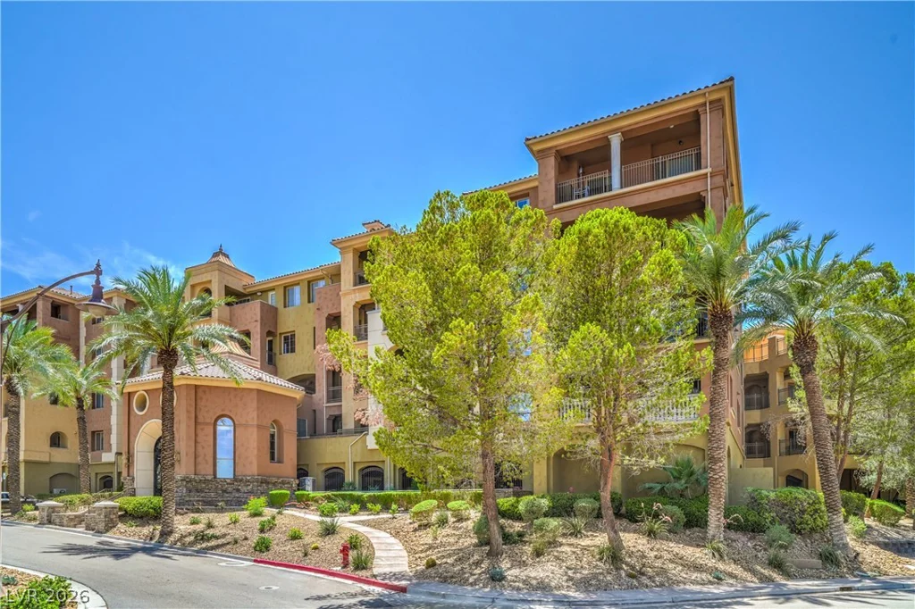 15 Via Mantova, Henderson, NV 89011