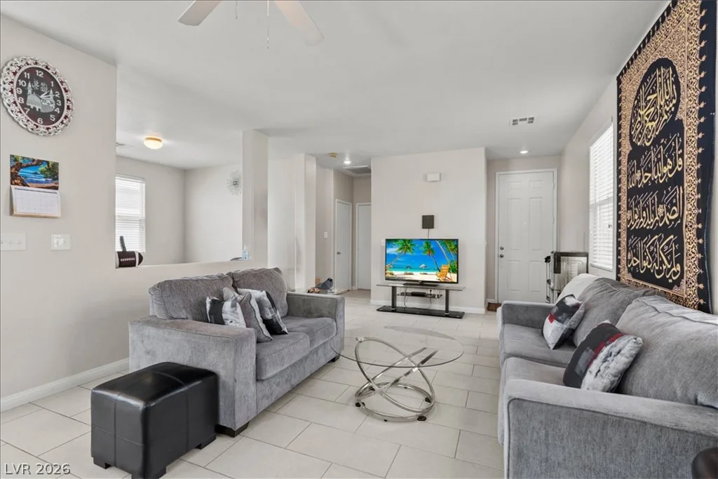 9548 Windsor Forest, Las Vegas, NV 89123