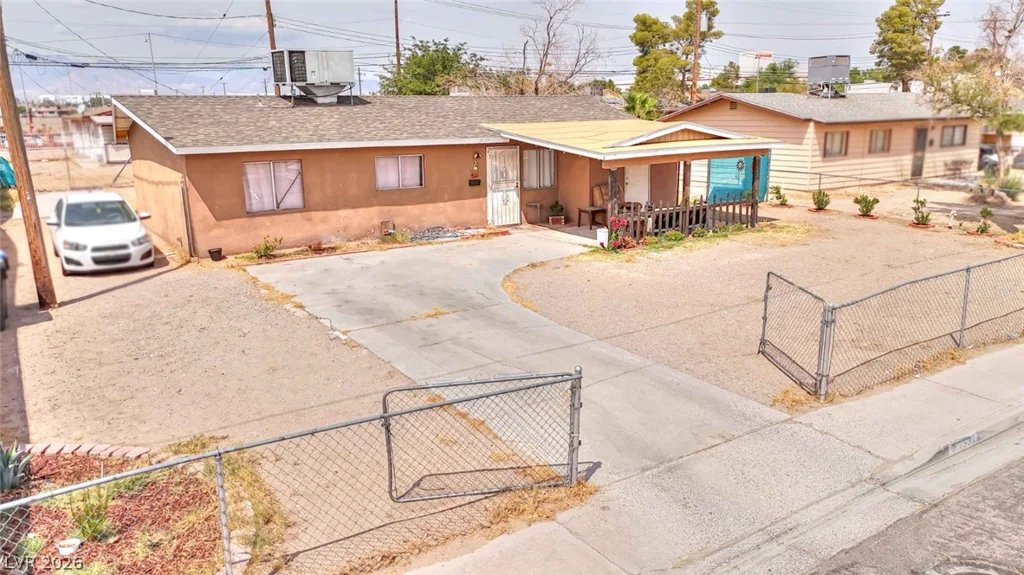 2537 Page, North Las Vegas, NV 89030