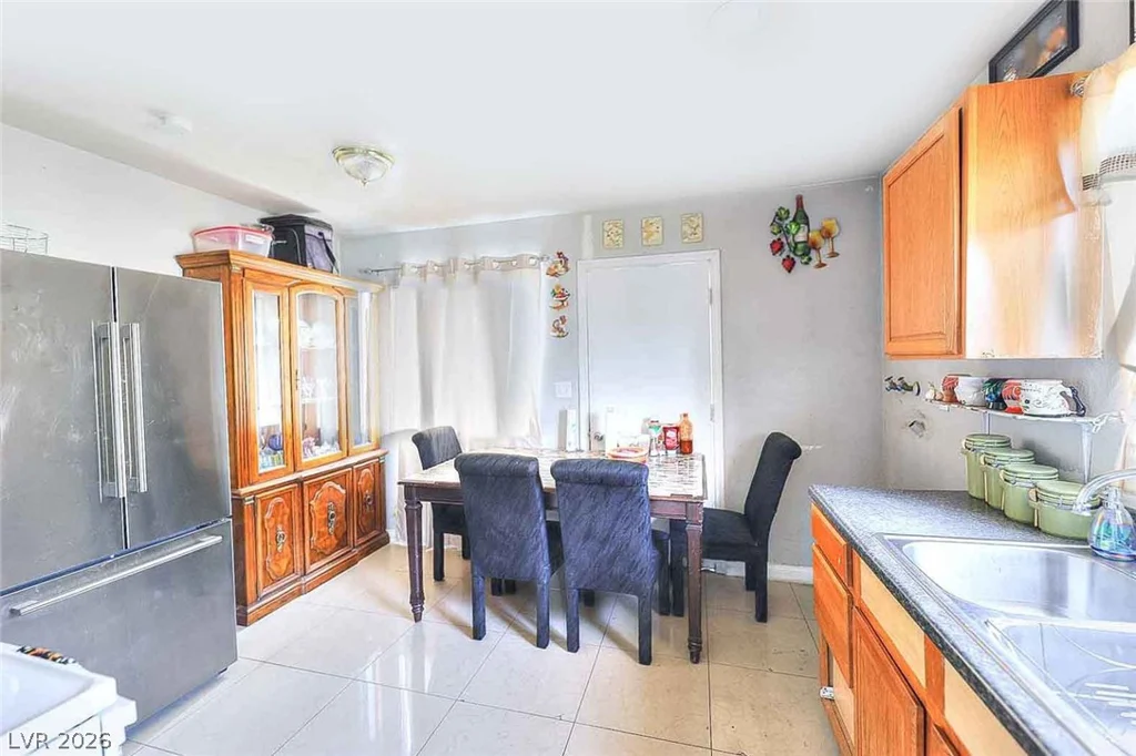 2537 Page, North Las Vegas, NV 89030