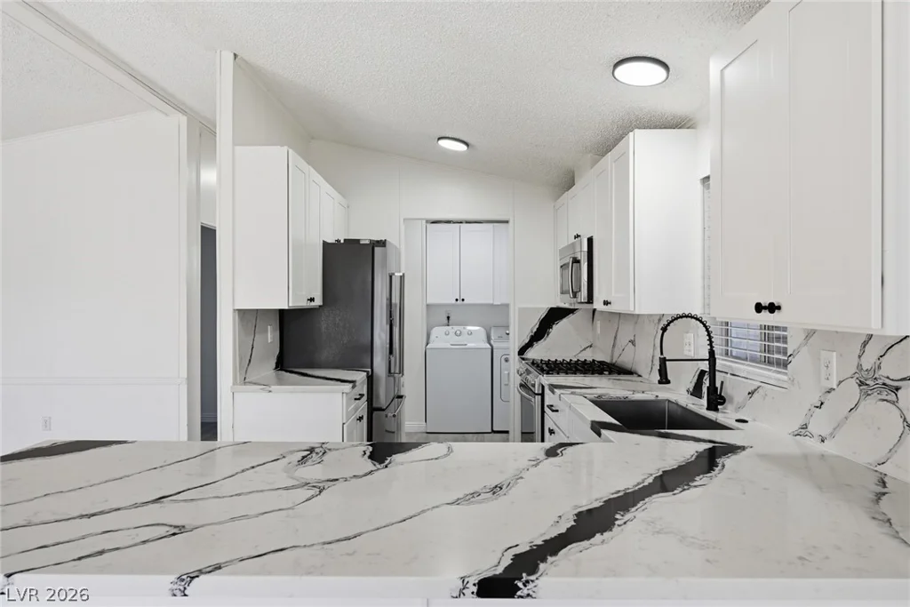 4683 Largo, Las Vegas, NV 89121