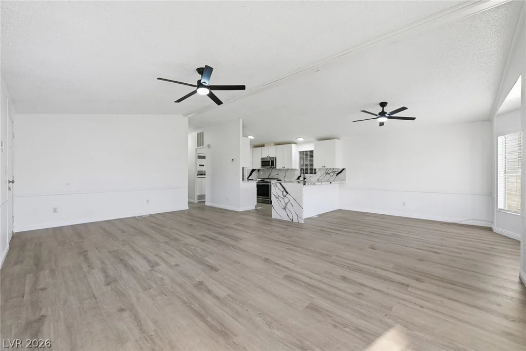 4683 Largo, Las Vegas, NV 89121