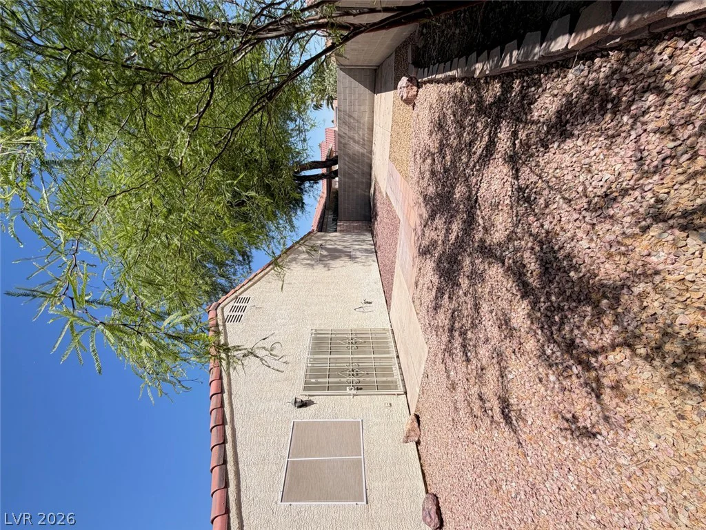 820 Tollbrook, Henderson, NV 89011