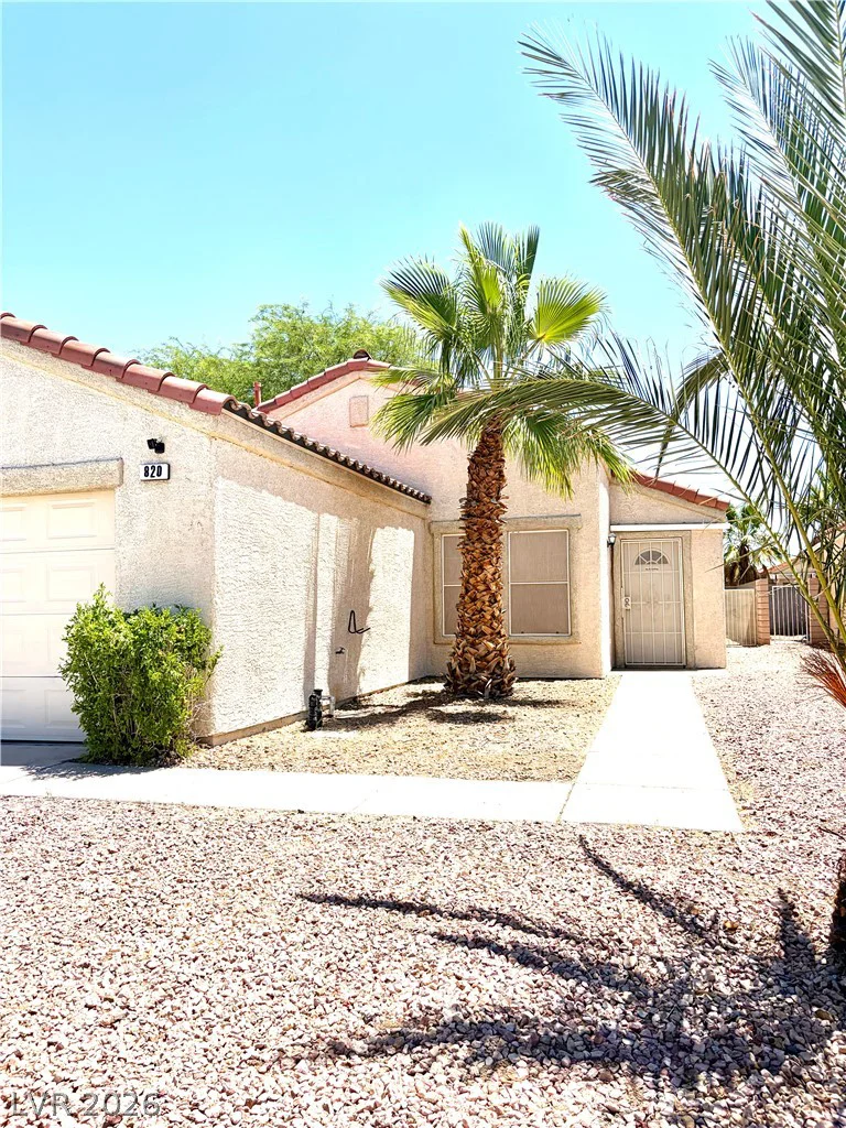 820 Tollbrook, Henderson, NV 89011