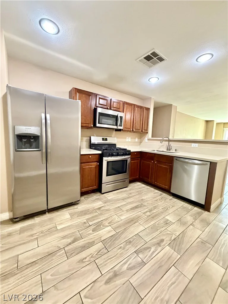 820 Tollbrook, Henderson, NV 89011