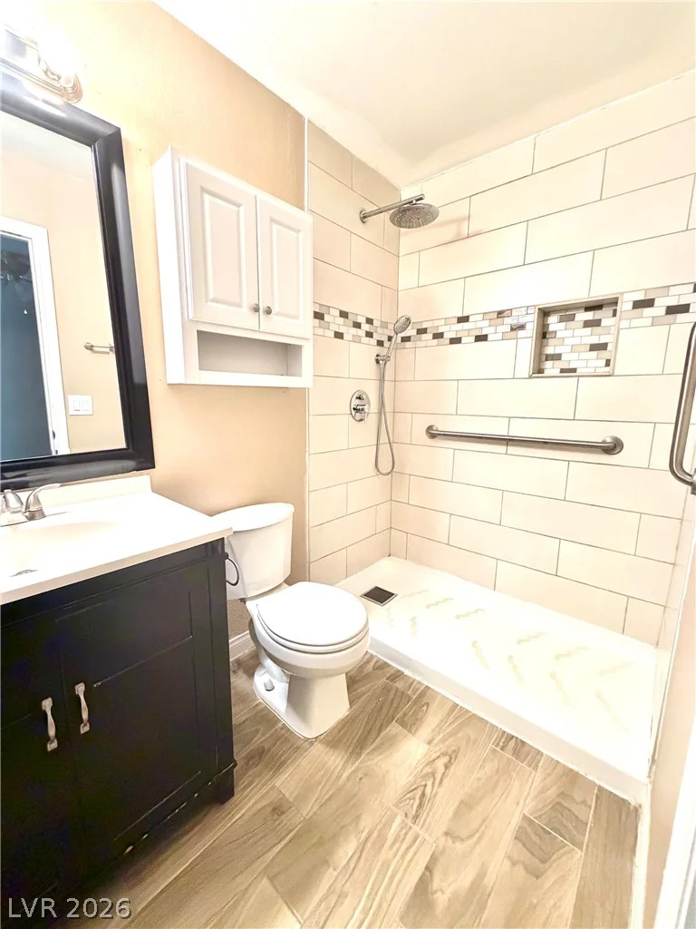 820 Tollbrook, Henderson, NV 89011